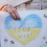«Gracias a los jóvenes ucranianos y rusos que viven como hermanos»
