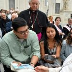 El Papa a jóvenes afectados por la minería: «¡Sigan adelante!»