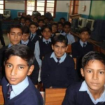 «Año de los niños» en Pakistán: más oportunidades educativas