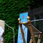 El Papa reza junto a un millón de niños por la paz